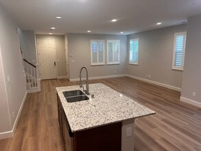 1126 Flurry Dr in Livermore, CA - Building Photo - Building Photo