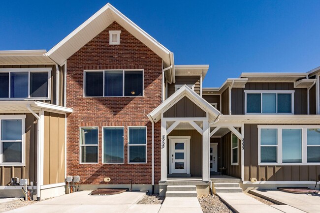 property at 2235 Canal Vw Ln
