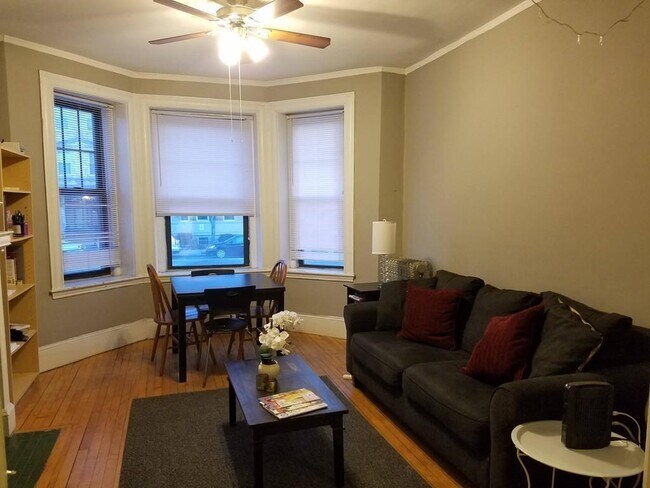 59 Brighton Ave, Unit 1