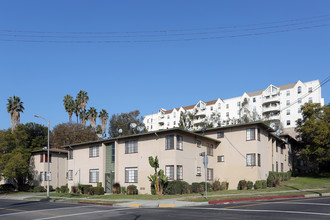 3701 Montclair St in Los Angeles, CA - Building Photo - Building Photo