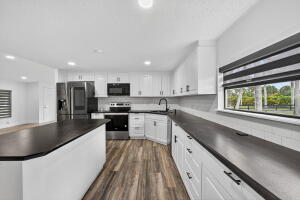 1320 B Rd in Loxahatchee Groves, FL - Building Photo - Building Photo