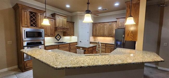 1608 Tanglewood Dr in Wichita Falls, TX - Building Photo - Building Photo