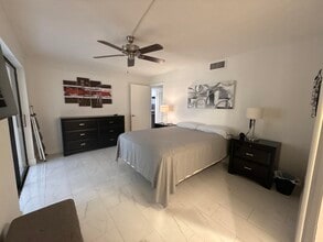 106 Piedmont C in Delray Beach, FL - Building Photo - Building Photo