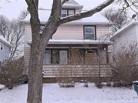 88 Fairbanks St, Unit 88 in Rochester, NY - Building Photo