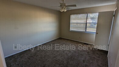 727 S Main St in Hinesville, GA - Building Photo - Building Photo