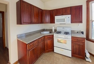 980-982-982 Avenue C in Bayonne, NJ - Building Photo - Building Photo