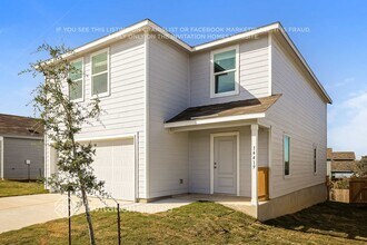 14419 Muggle Ml in San Antonio, TX - Building Photo - Building Photo