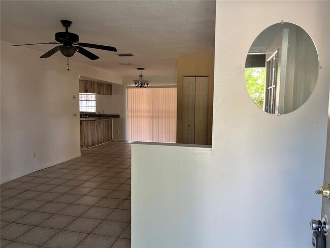 8301 Clermont St in Tampa, FL - Building Photo - Building Photo