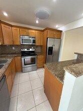 3321 Raleigh St in Hollywood, FL - Building Photo - Building Photo