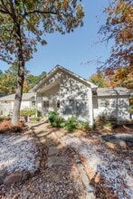 18 Balenciaga Way in Hot Springs, AR - Building Photo - Building Photo