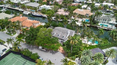 700 Coral Way in Fort Lauderdale, FL - Building Photo - Building Photo