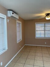 732 Hidalgo St in Mercedes, TX - Foto de edificio - Building Photo