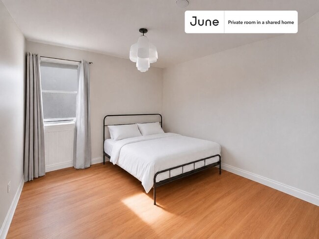 property at 1334 Newton St NE