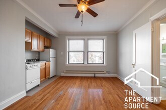 4546 N Damen Ave in Chicago, IL - Building Photo - Building Photo