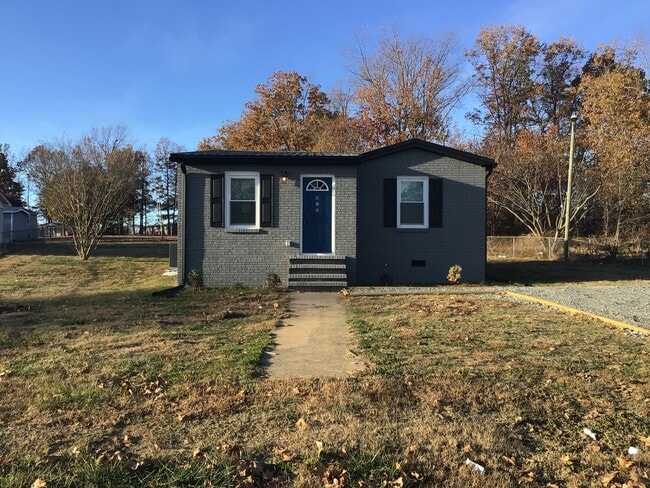 property at 816 Margrace Rd