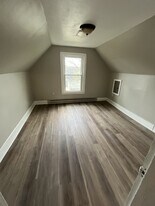 439-41 Wilkinson St, Unit 3 in Syracuse, NY - Building Photo