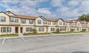 600 Northern Way in Winter Springs, FL - Foto de edificio