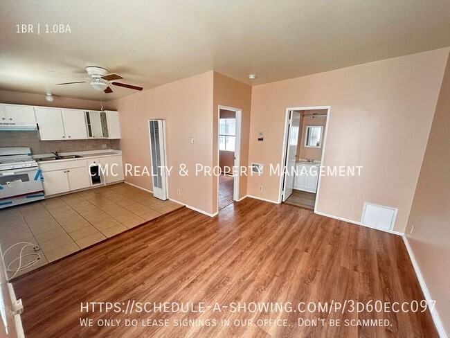 property at 1700 Hill St