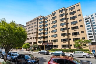 2141 I St NW, Unit 612 in Washington, DC - Building Photo - Building Photo