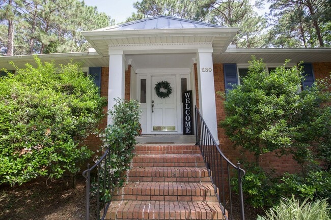 280 Cliff Rd in Southern Pines, NC - Building Photo - Building Photo