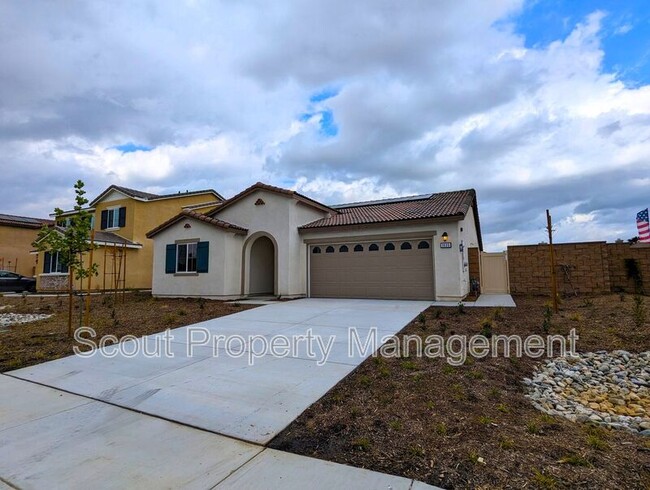 1635 Scarlet Sage Dr in Perris, CA - Foto de edificio - Building Photo