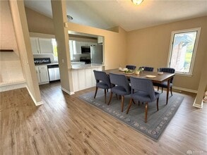 3360 Cortez Dr in Dayton, OH - Building Photo - Building Photo