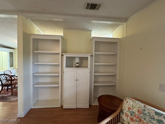 property at 11350 Virginia Dr