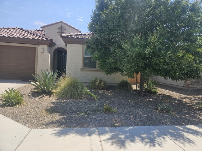 property at 25931 W Deer Valley Rd