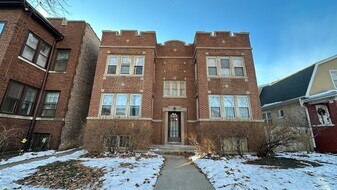 5224 N Bernard St, Unit 2 in Chicago, IL - Building Photo