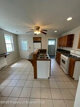 919-919 W Elm St in Scranton, PA - Building Photo - Building Photo