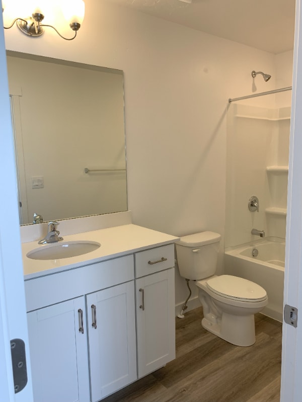 property at 1359 Oakdale Dr