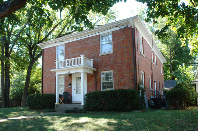 200 Conn Ter in Lexington, KY - Foto de edificio - Building Photo