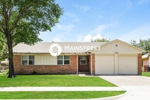 2928 Mark Twain Dr in Farmers Branch, TX - Building Photo