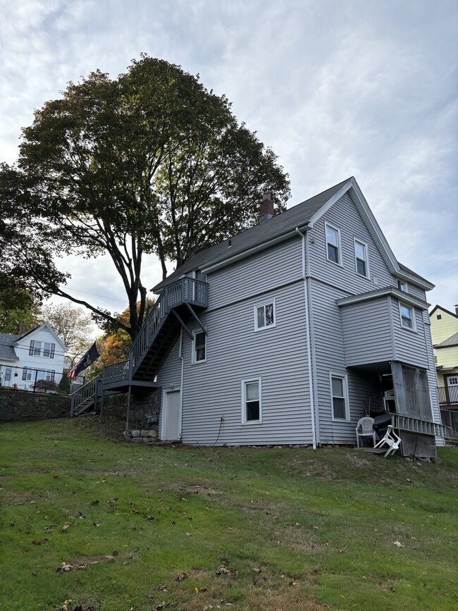 91 Maplewood Ave in Marlborough, MA - Building Photo - Building Photo