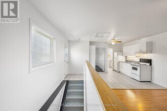5960 Snake Island Rd in Ottawa, ON - Building Photo - Building Photo