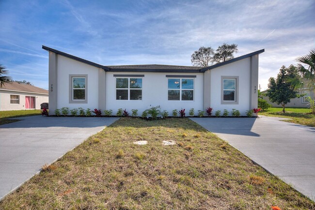 property at 740 Fraser Ct