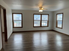 721 Cottonwood Ct in Whitefish, MT - Foto de edificio - Building Photo