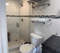 1301 Grouper Dr in Marathon, FL - Building Photo - Building Photo