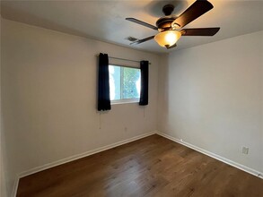 3705 SW 5th Pl in Gainesville, FL - Building Photo - Building Photo
