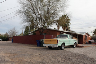 2002-2010 N Tucson Blvd Apartments