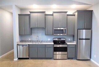 909 Finks Hideaway Rd in Monroe, LA - Building Photo - Building Photo