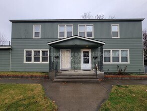 1106 Williams Blvd in Richland, WA - Building Photo - Building Photo