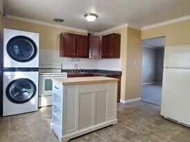 5310 Godfrey Rd, Unit 24 in Godfrey, IL - Building Photo