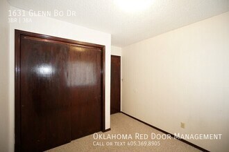 1631 Glenn Bo Dr in Norman, OK - Foto de edificio - Building Photo