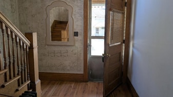 1021 Ames St in Saginaw, MI - Building Photo