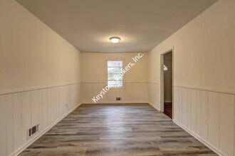 4624 Wesley Dr in Austell, GA - Building Photo - Building Photo