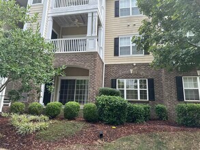 4844 Bevendean Dr, Unit 4833 Bevendean Drive in Nashville, TN - Foto de edificio - Building Photo