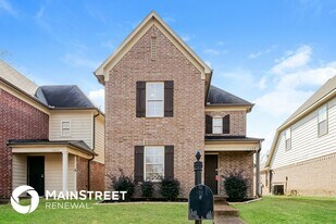 7399 Brentlawn Dr in Cordova, TN - Building Photo