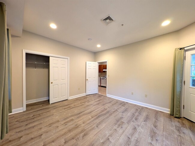 470 Green St, Unit 2 in Cambridge, MA - Building Photo - Building Photo