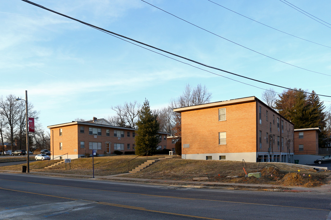 Normandale Properties in St. Louis, MO - Building Photo